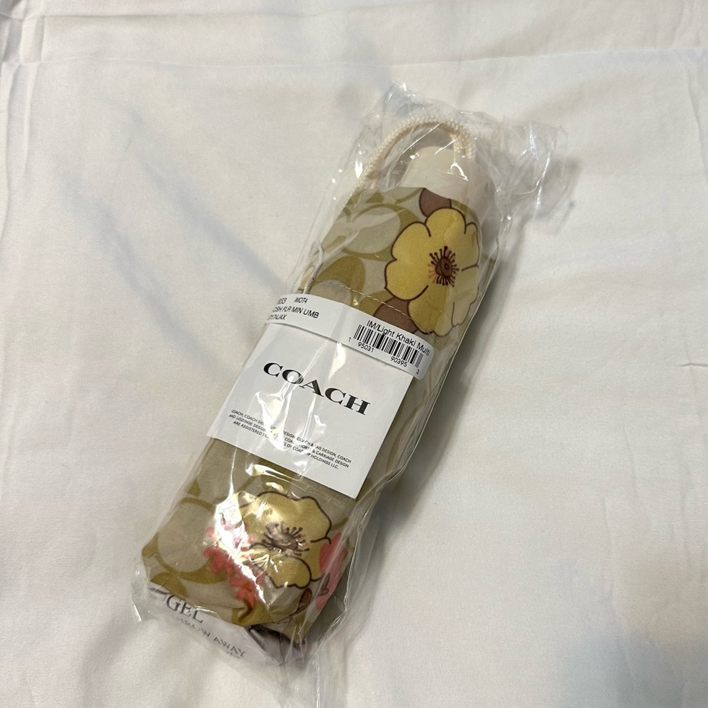 NWT Coach Mini Umbrella In Signature Floral Cluster Print - Picture 3 of 4